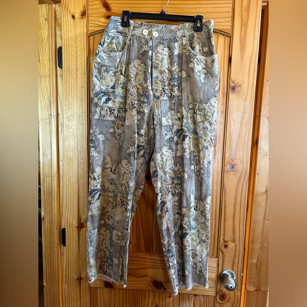 NEW Jaded Gypsy Vintage Floral Traveler’s pants